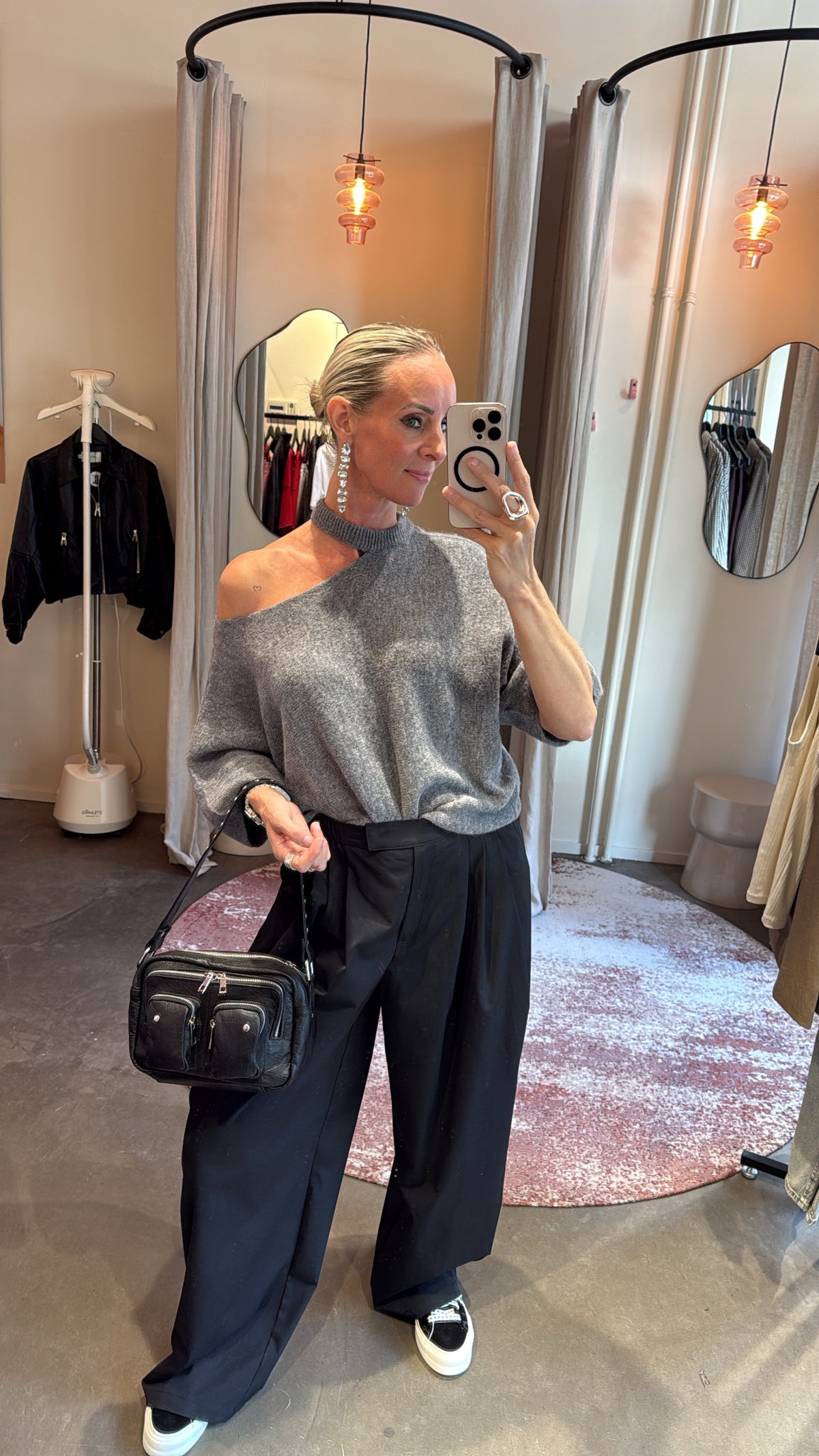 Knit open shoulder grey