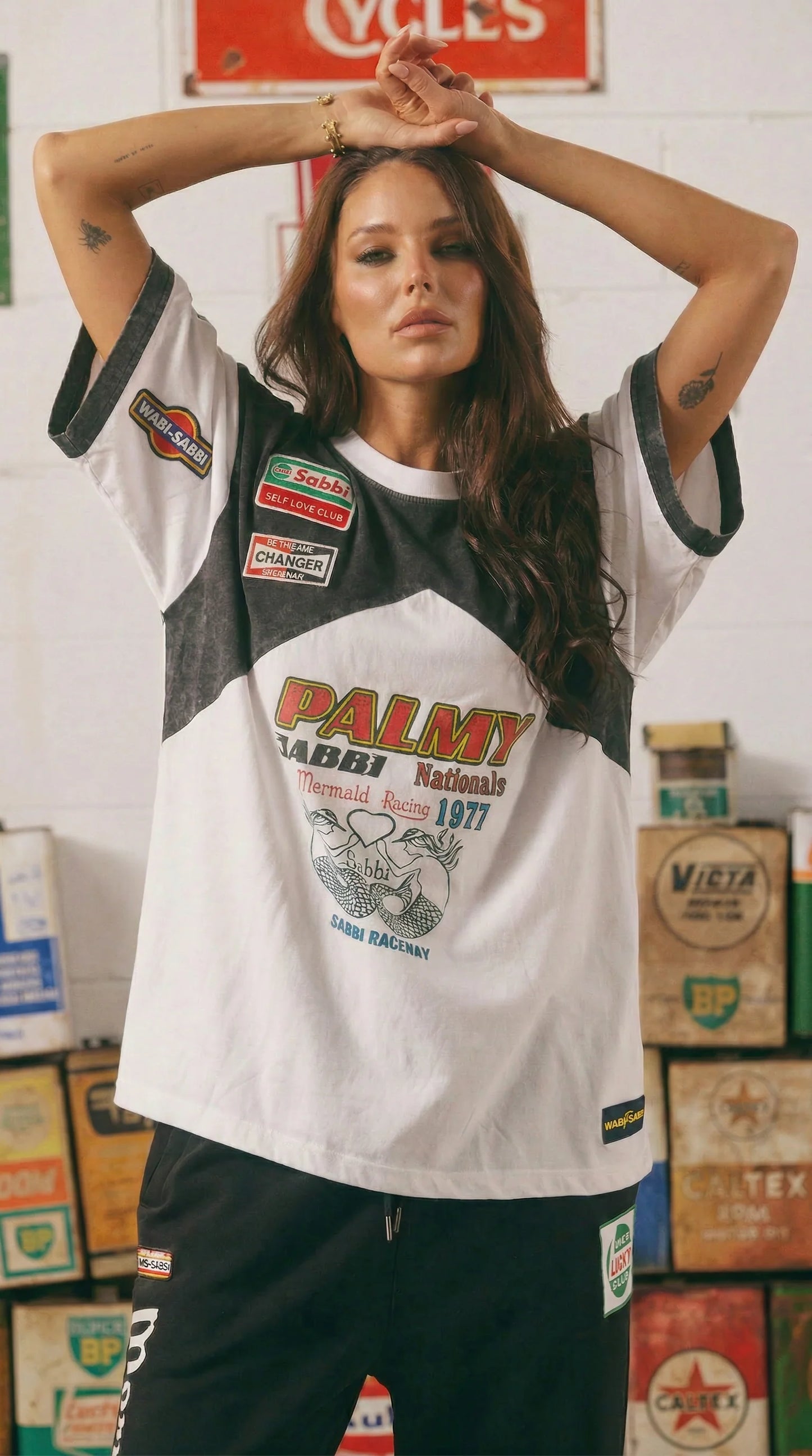 Oversized t-shirt mermaid racing