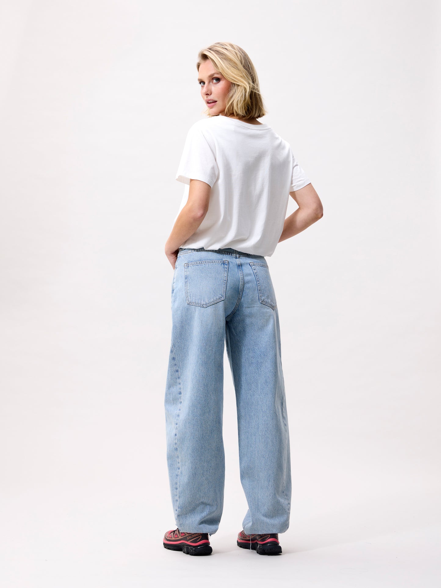 Tuck in shirt white