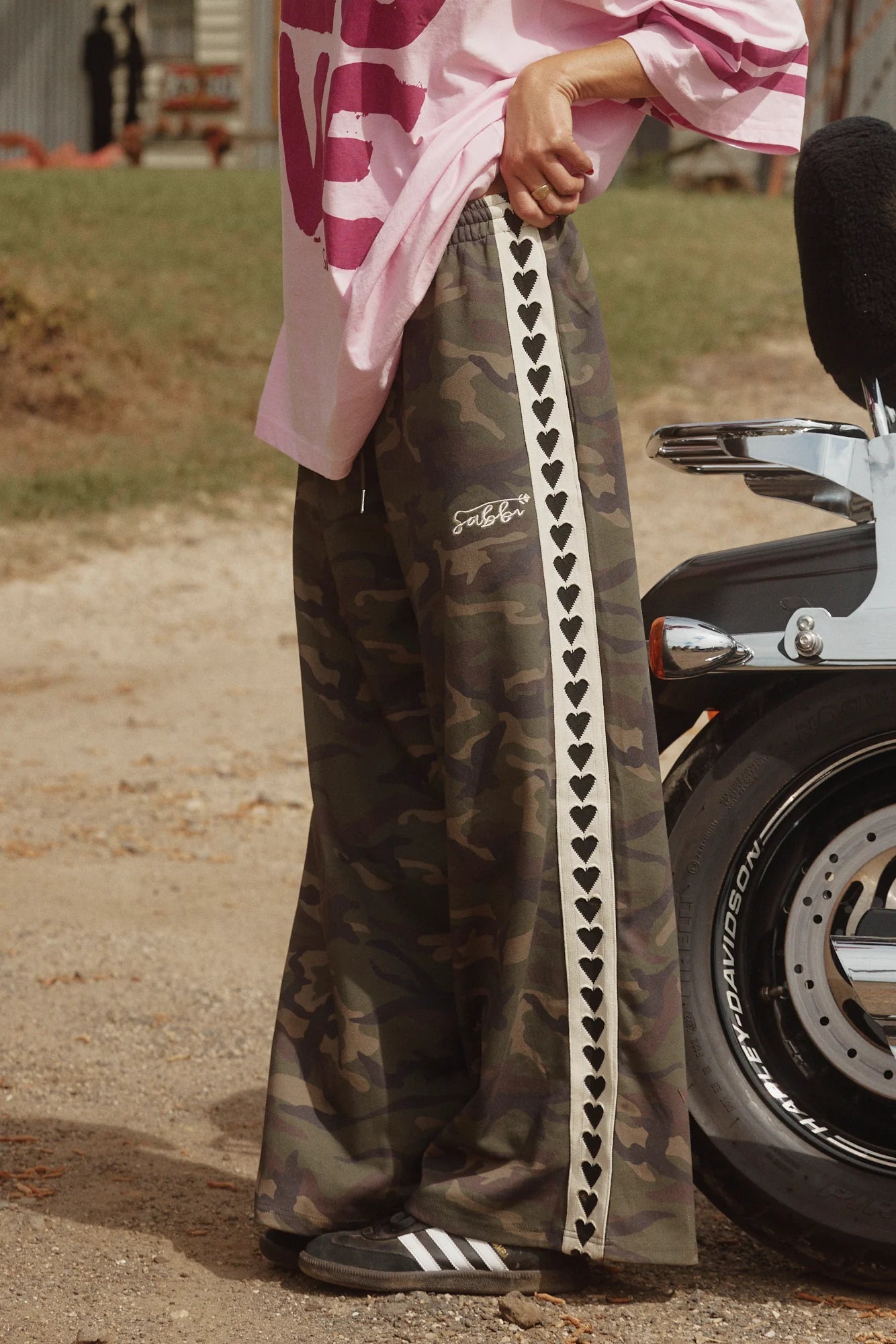 The Raving Heart Pants Camo