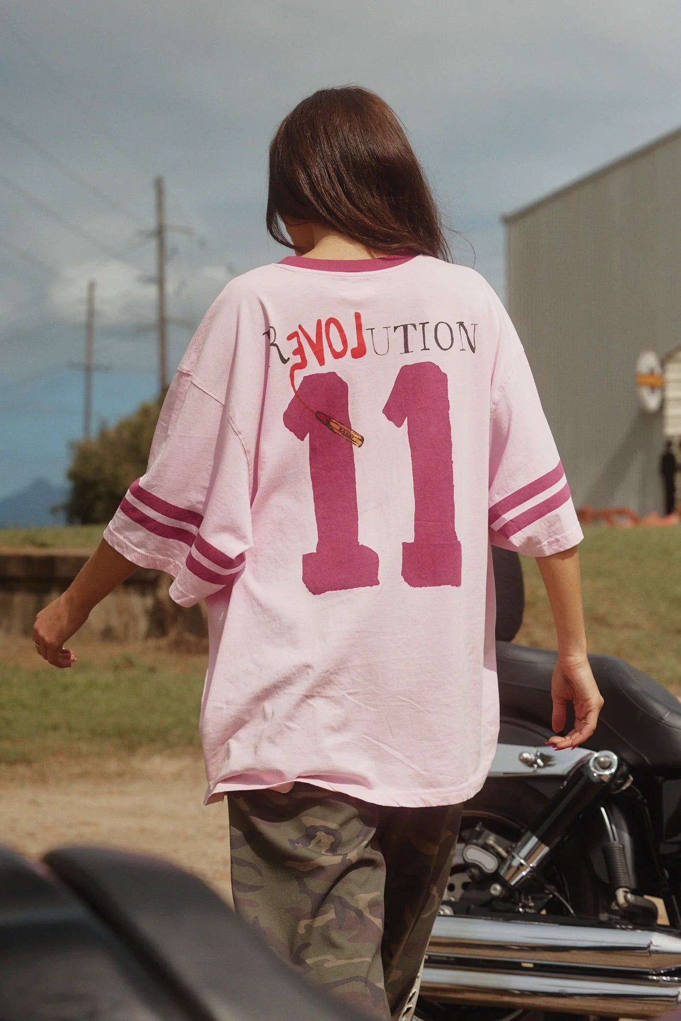 Love Revolution Tee Pink