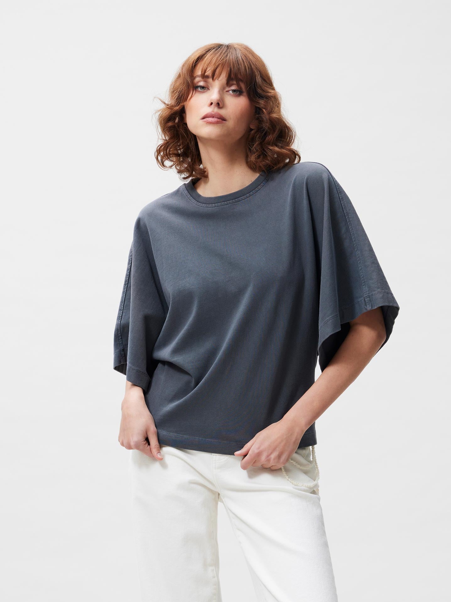 Batsleeve t-shirt carbon