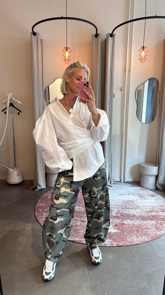 Oversized blouse wit