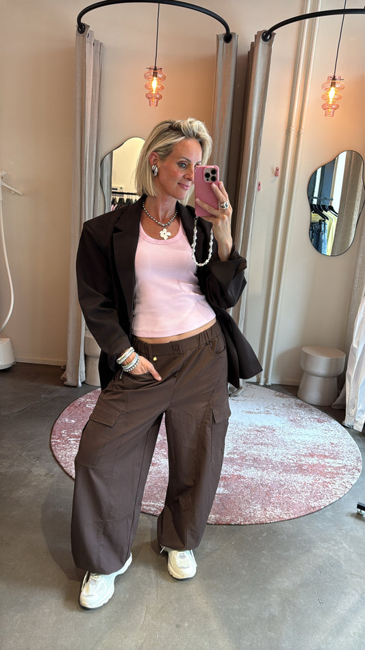 Cargo pants dark brown