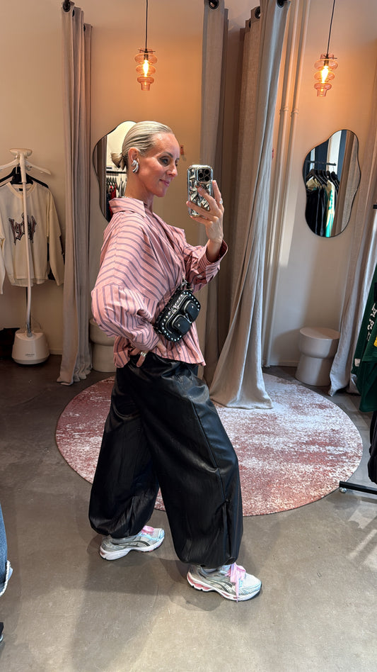 Vegan leather balloon pants black