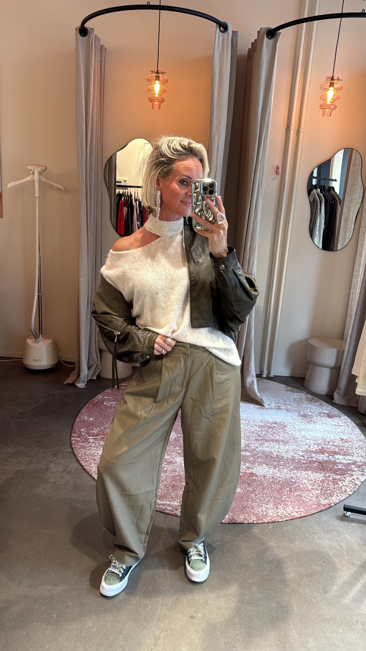 Vegan leather balloon pants green