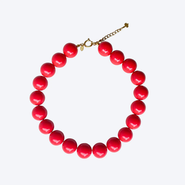 Petite Bisou necklace